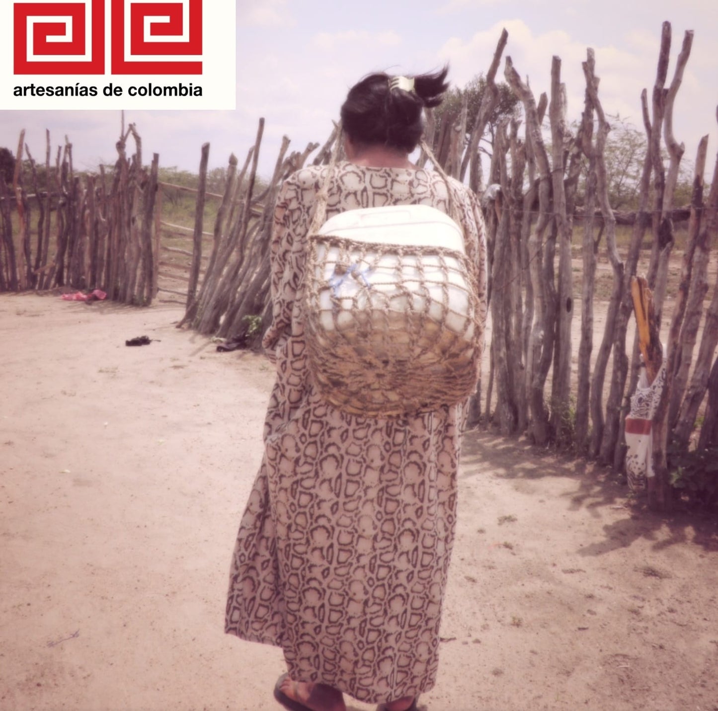 Authentic Colombian mochila wayuu